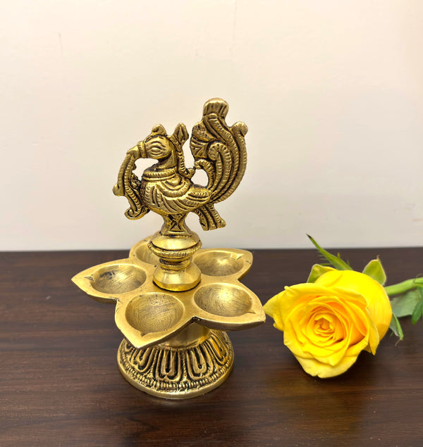 5 Petal Annapakshi Table Diya