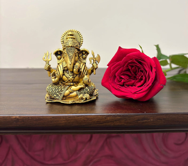 Spiritual Significance of Srimant Dagru Seth Ganpati