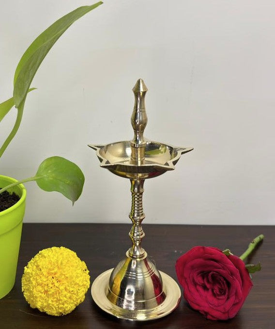 Traditional Kerela Deepam: Heritage of Kerela