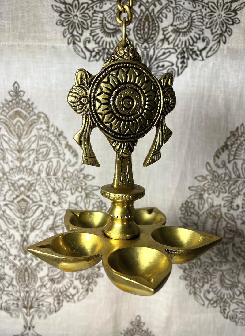 A Traditional Artistic Home Décor