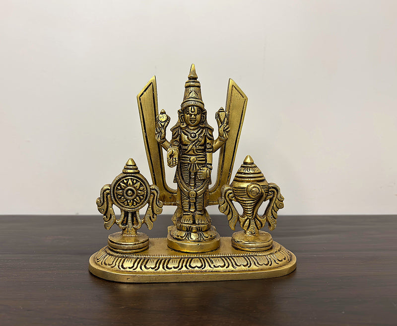 This small size finely carved set includes Lord Balaji idol, Shankh symbol & Chakra Symbol in fine brass with Golden yellow antique finish