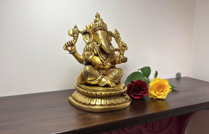 This exquisite small sculpture of Lord Ganesha is handcrafted by skilled artisans in India.