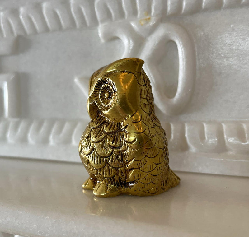 This idol is made of fine Brass having Golden Yellow finish having elegant carvings and antique look