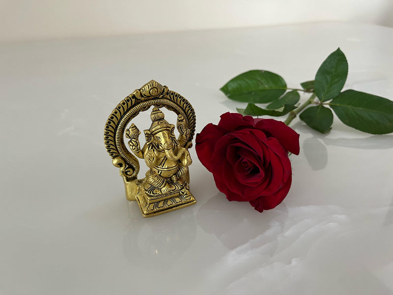 This exquisite small sculpture of Lord Ganesha is handcrafted by skilled artisans in India.