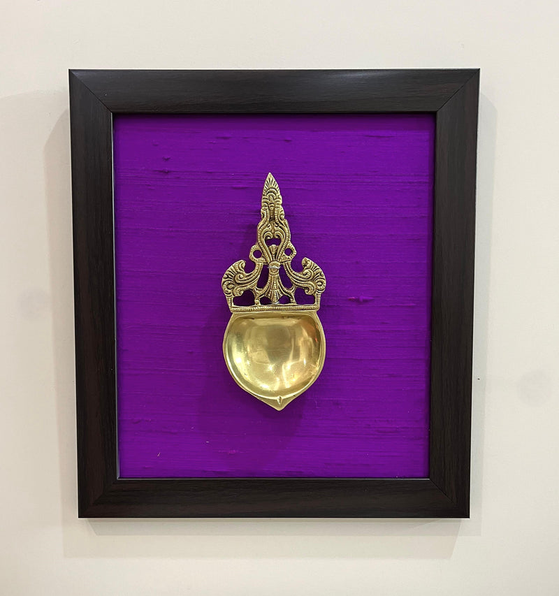 Fine quality Handcrafted Wall art ideal for creating the Festive Ambience.