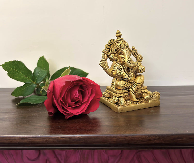 This exquisite sculpture of Lord Ganesha is handcrafted by skilled artisans in India