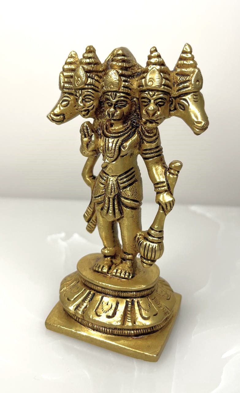 This small yet detailed sculpture is handcrafted by skilled artisans in India