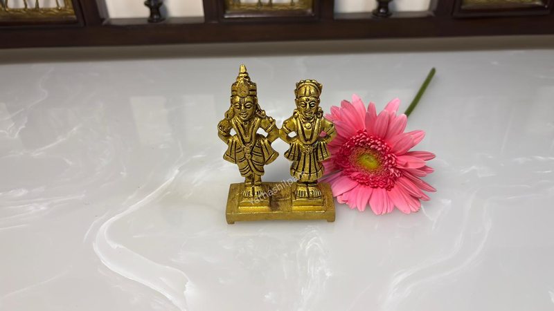 Sacred Aura of Brass idols: Bridging Faith & Craftmanship