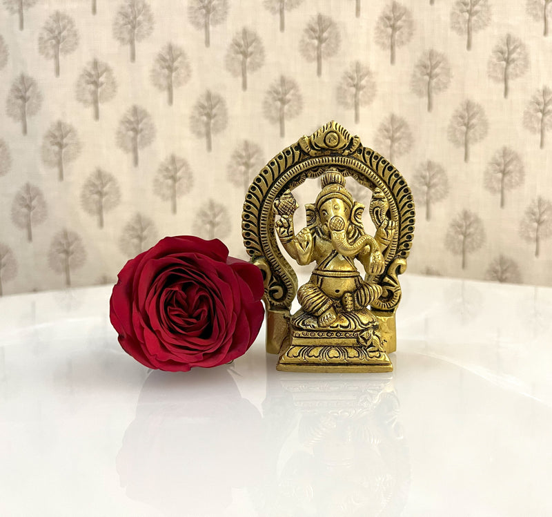 This idol is reflecting the spiritual and traditional Indian theme