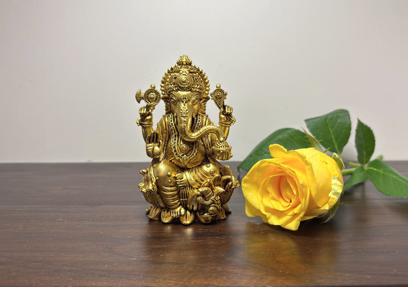 This exquisite sculpture of Lord Ganesha is handcrafted by skilled artisans in India